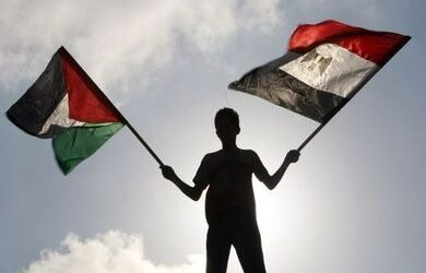 نِداءٌ إِلى الأَحرارِ في الجَيْشِ المِصريِّ العَظيمِ